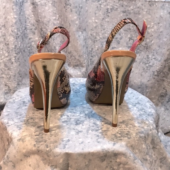 Women’s Madden Girl Pink & Black Snakeskin Peep Toe Sling Backs 5” Heel Size 7.5 - Picture 6 of 9